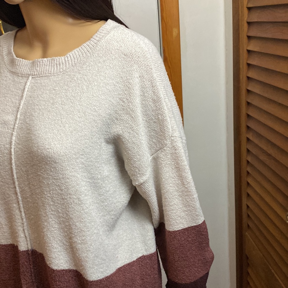 GUC - Ana - Color Block Sweater - Size Medium - Picture 7 of 10